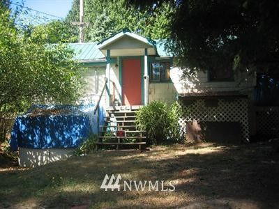 Property Photo:  5230 NE 180th Street  WA 98155 