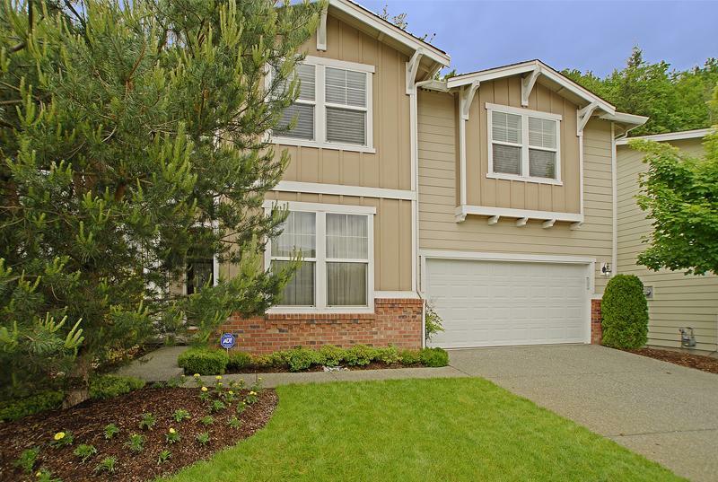 Property Photo:  24911 234th Place SE  WA 98038 