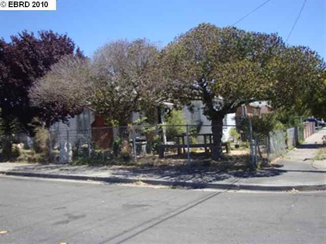 Property Photo:  1401 Pennsylvania Ave  CA 94801-2329 