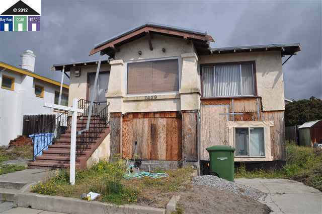 Property Photo:  1459 Kains Ave  CA 94702 