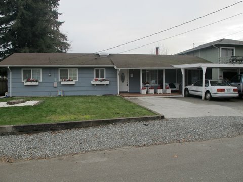 Property Photo: 439 S 190th St WA 98148