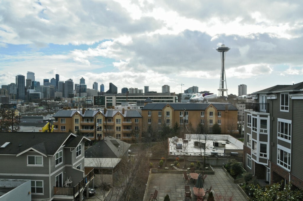 Property Photo:  812 5th Ave N 416  WA 98109 