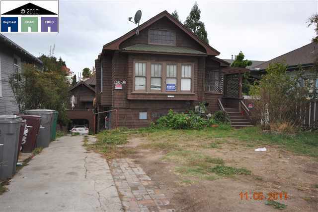 Property Photo:  1251 Macarthur Blvd  CA 94610 