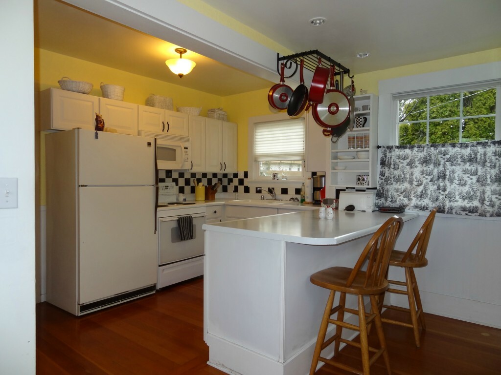 Property Photo: 2613 Ellis St WA 98225
