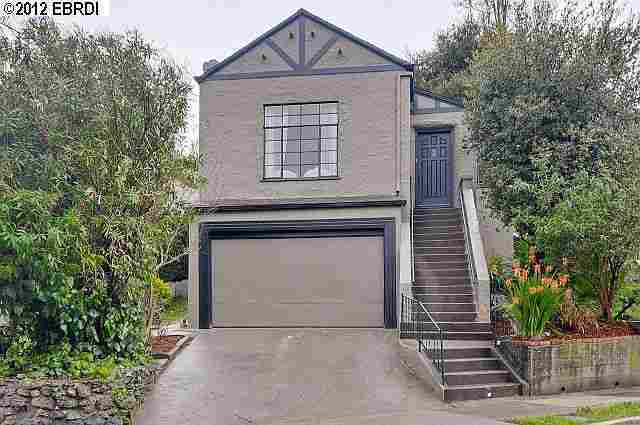 Property Photo:  1 Redding Pl  CA 94619-2635 