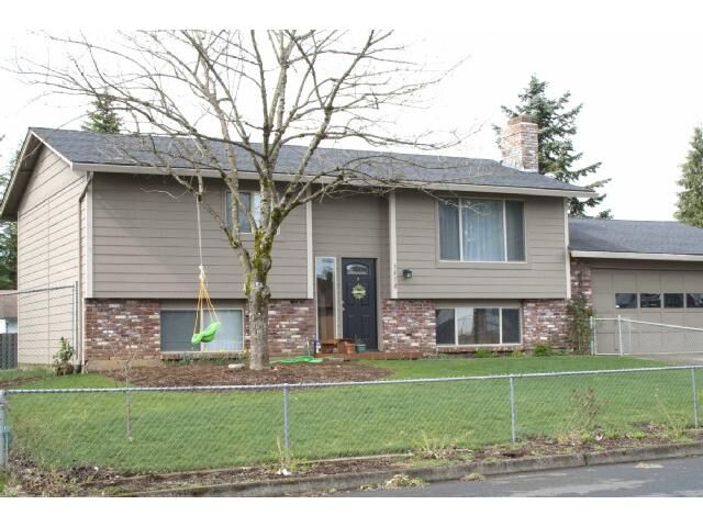 Property Photo:  3410 NE 148th Ave  WA 98682 