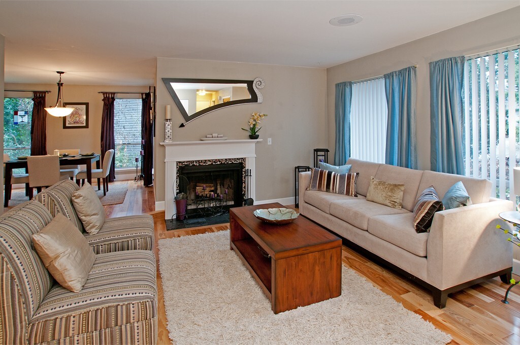 Property Photo:  8501 170th Ct NE  WA 98052 