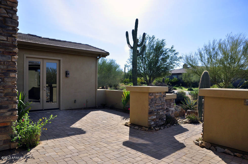 Property Photo:  5714 E Villa Cassandra Way  AZ 85377 