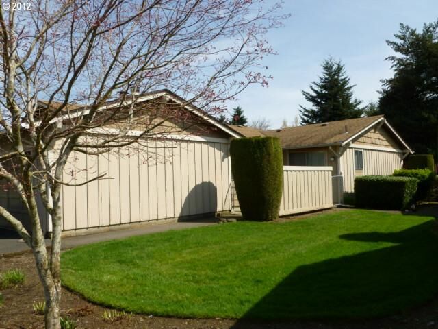 Property Photo:  1700 SE 146th Ct  WA 98683 