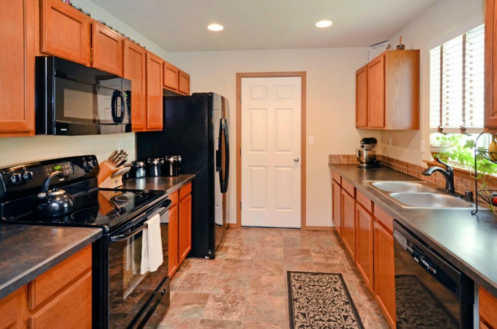 Property Photo: 6866 Aquene Lp NE WA 98311
