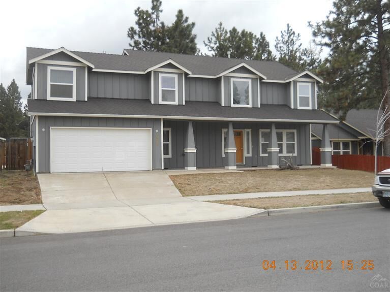 Property Photo: 19851 Duck Call Lane OR 97702