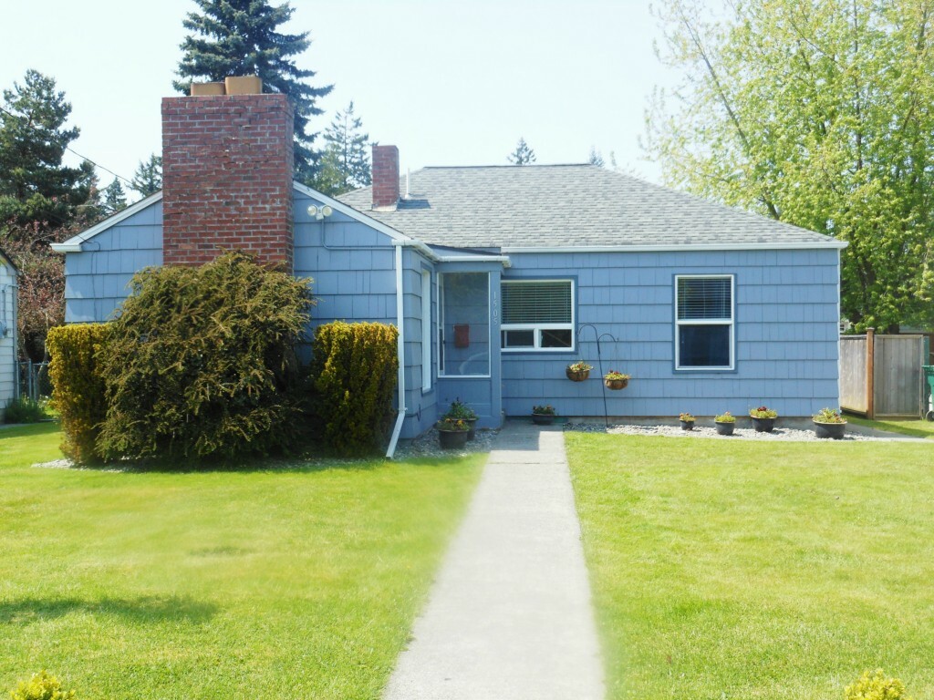 Property Photo:  1505 S 13th St  WA 98273 