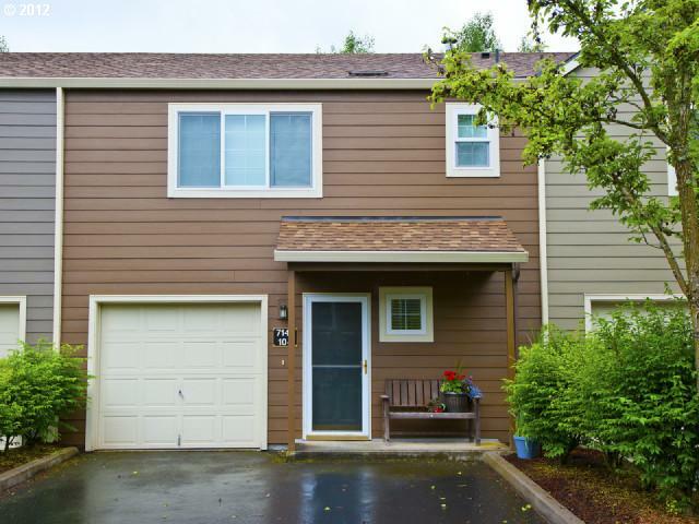 Property Photo:  7147 SW Sagert St 104  OR 97062 