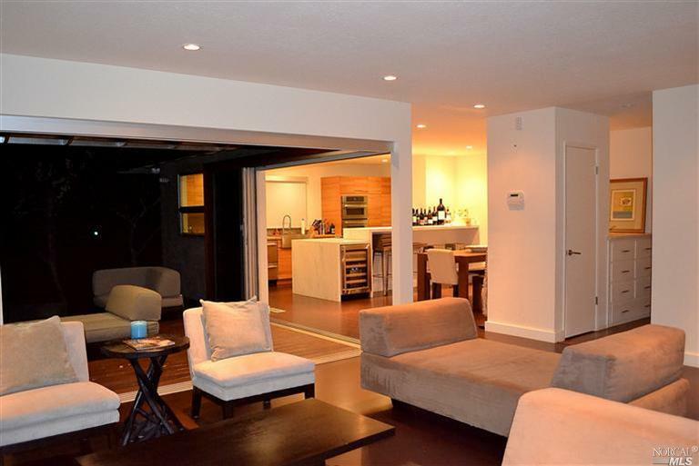 Property Photo:  1025 Crinella Court  CA 94574 