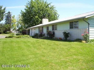 Property Photo:  1661 N Wenas Rd  WA 98942 