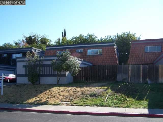 Property Photo: 2201 L Street CA 94509-3413