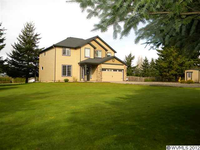 Property Photo:  940  Pastureland Ln NE  OR 97317 