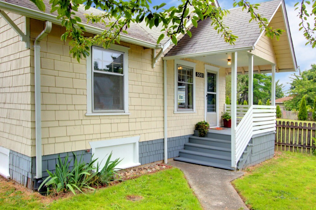 Property Photo:  5061 25th Ave SW  WA 98106 