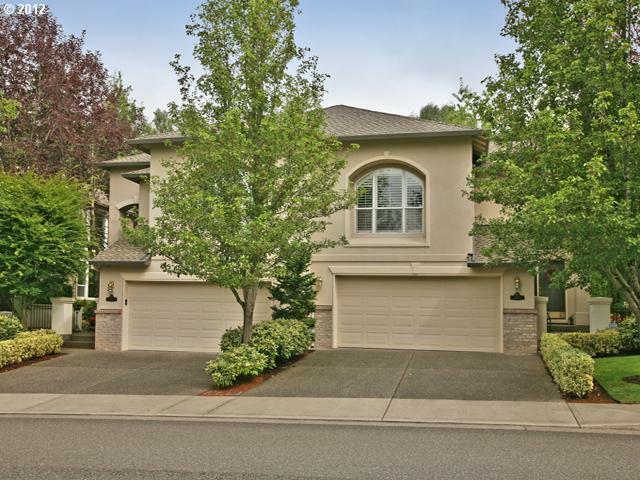 Property Photo: 4965 Mulholland Dr OR 97035