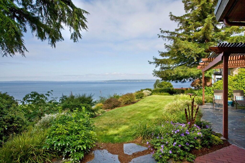 Property Photo: 18335 17th Place NW WA 98177