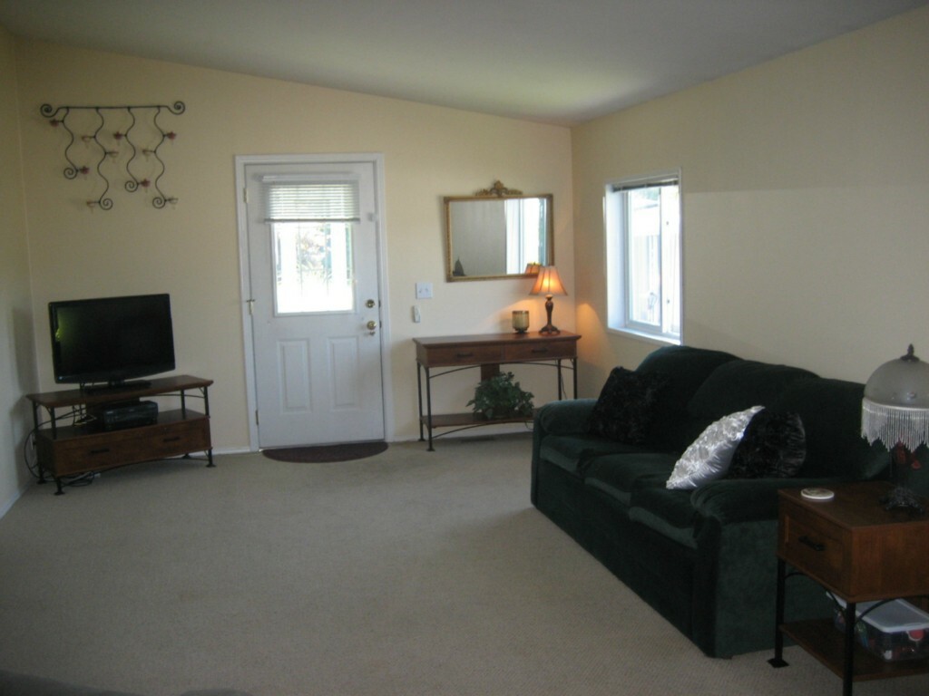 Property Photo:  1200 Lincoln 313  WA 98229 