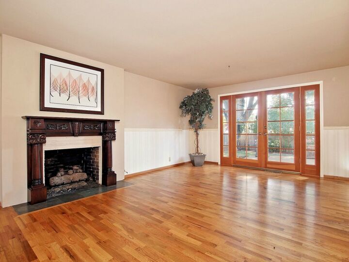 Property Photo: 5420 117th Ave SE WA 98006