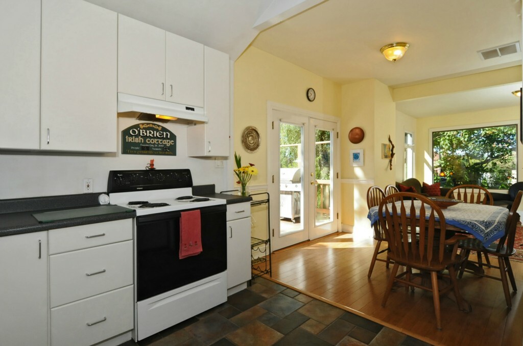 Property Photo:  6516 41st Ave SW  WA 98136 