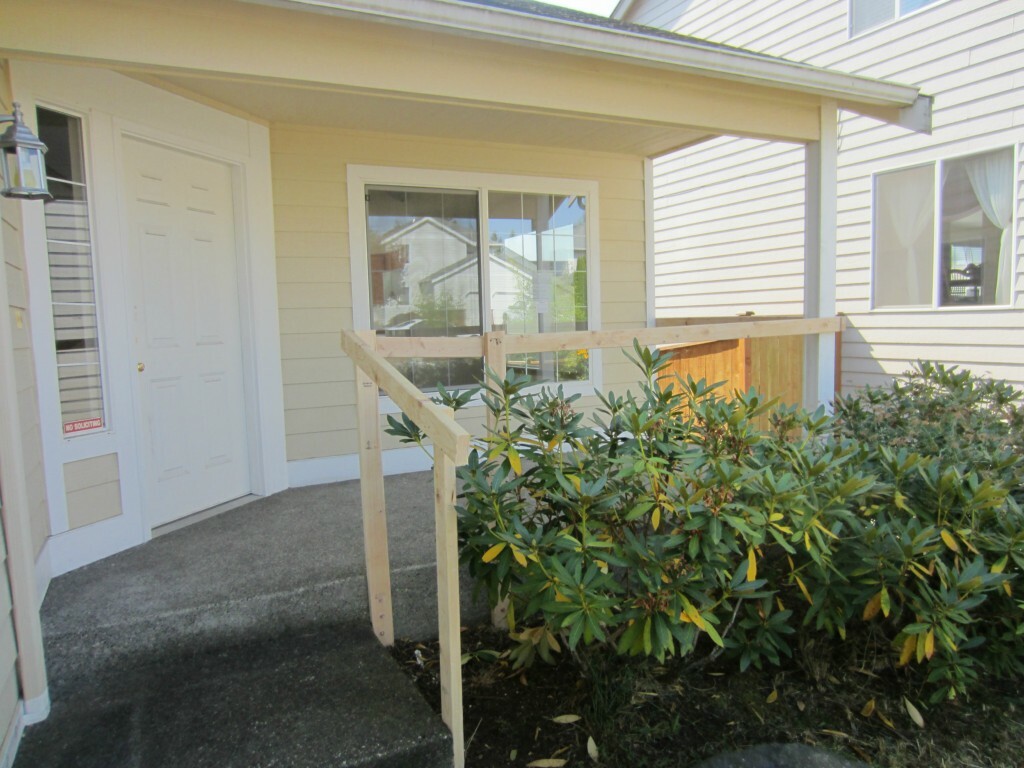 Property Photo:  15815 SE 253rd Place  WA 98042 