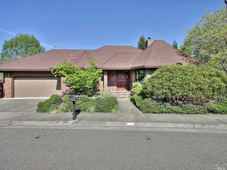 Property Photo:  313 Greens Drive  CA 95448 