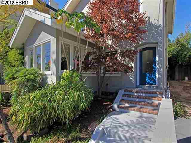 Property Photo:  607 Jean St  CA 94610-1421 