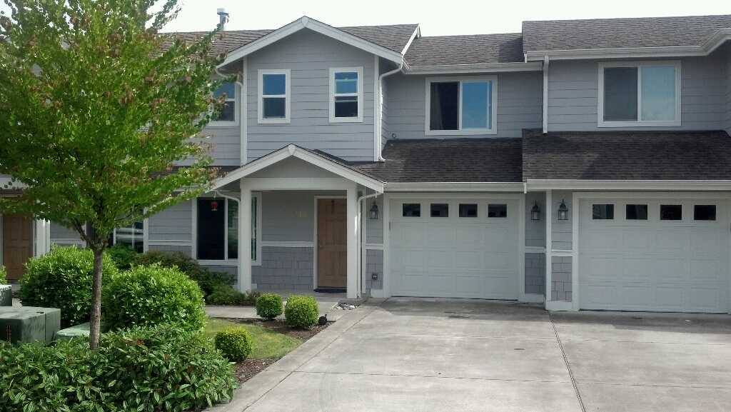 Property Photo:  619 Sunflower Lane 3  WA 98226 