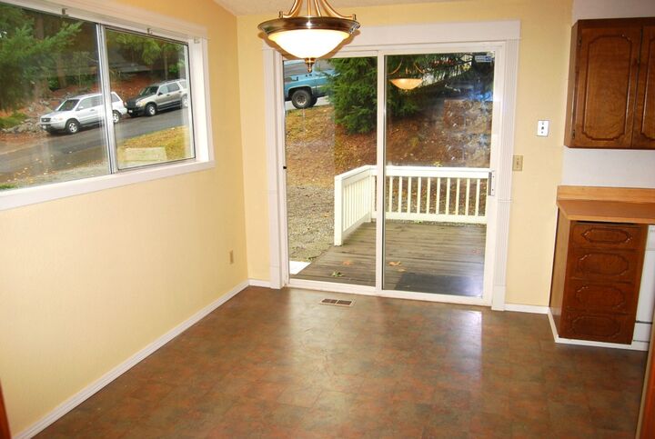 Property Photo: 8301 180th Av Ct E WA 98391