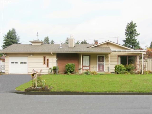 Property Photo:  11005 SE Pine Ct  OR 97216 