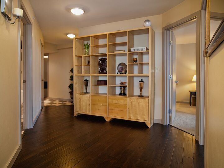 Property Photo: 1100 106th Ave NE 703 WA 98004