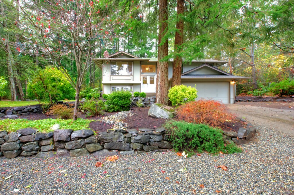 Property Photo: 4122 69th Av Ct NW WA 98335