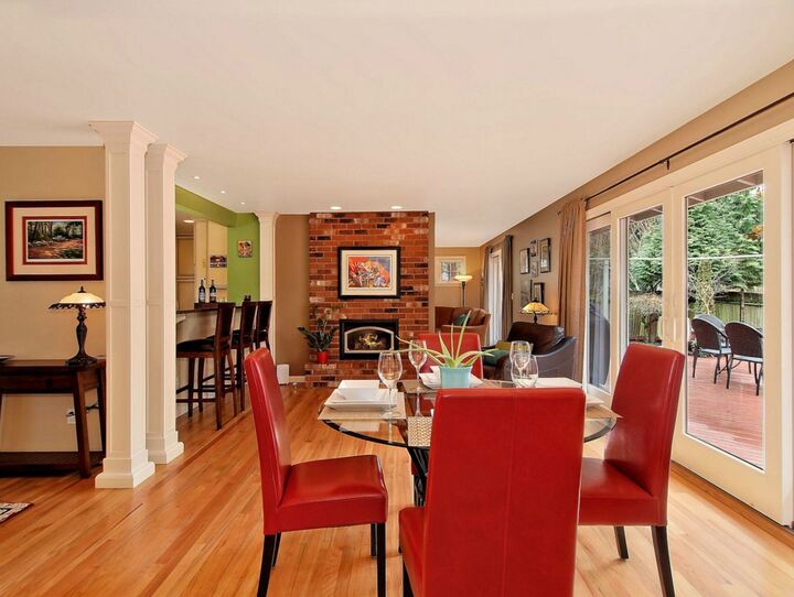 Property Photo: 6223 121st Ave SE WA 98006