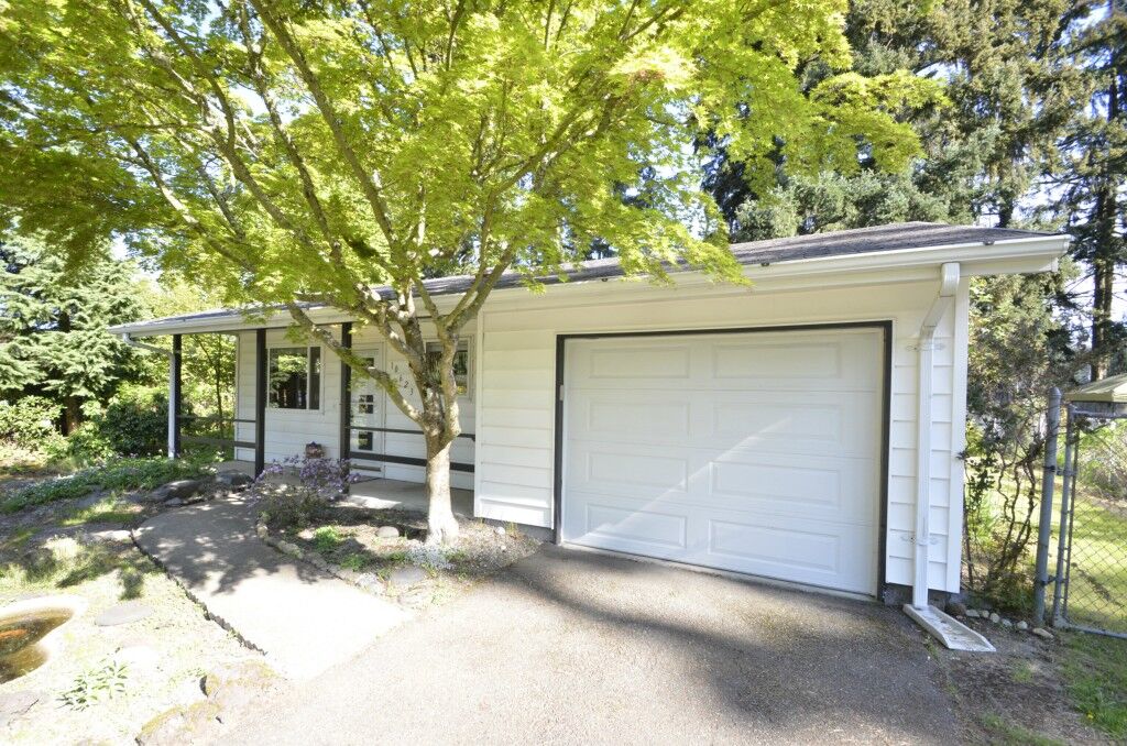 Property Photo: 10623 125th Street E WA 98374