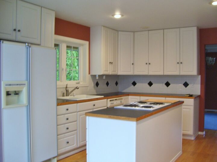 Property Photo: 9104 171st Ave SE WA 98290