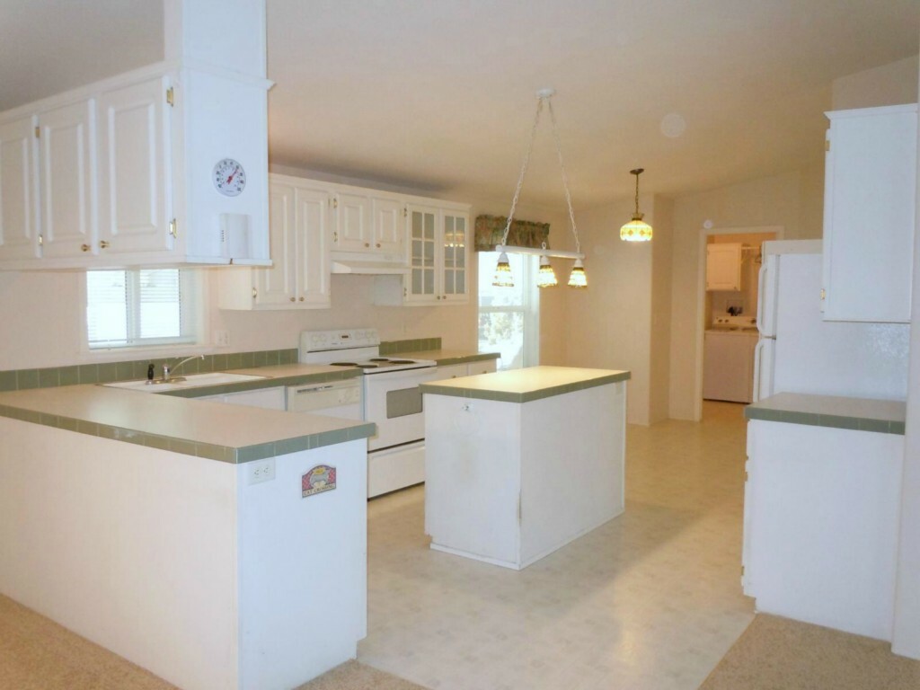 Property Photo: 970 NE Saturn Lane WA 98311