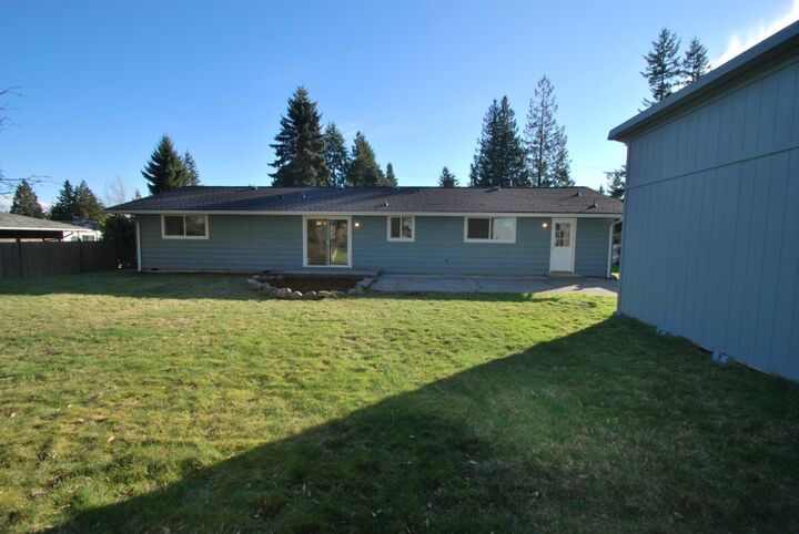 Property Photo:  2327 104th Place SE  WA 98208 