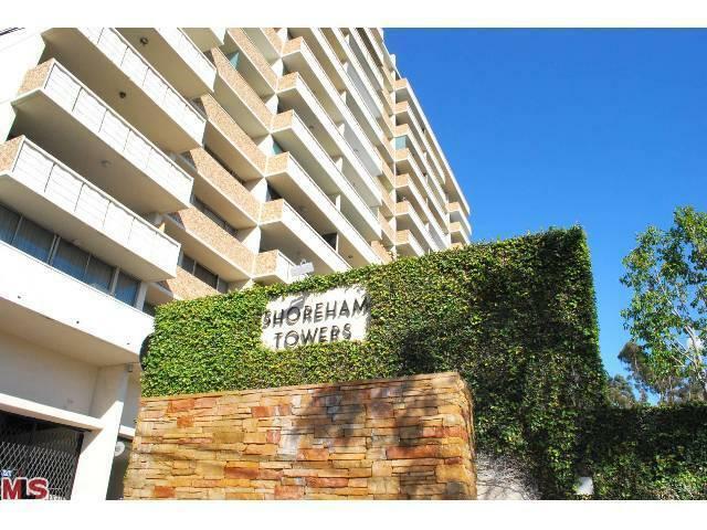 Property Photo: 8787 Shoreham Dr 207 CA 90069