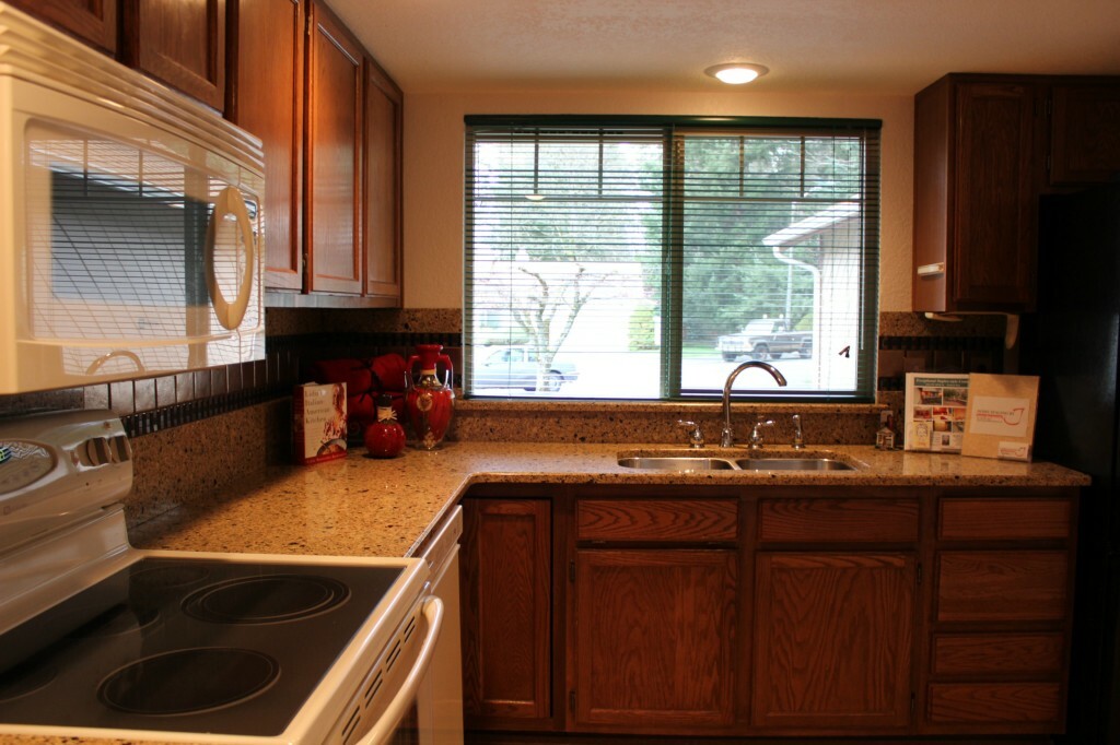 Property Photo:  1621 SW 307th St  WA 98023 