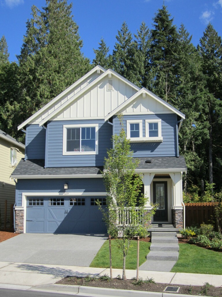 Property Photo:  1693 NE Falls Dr  WA 98029 