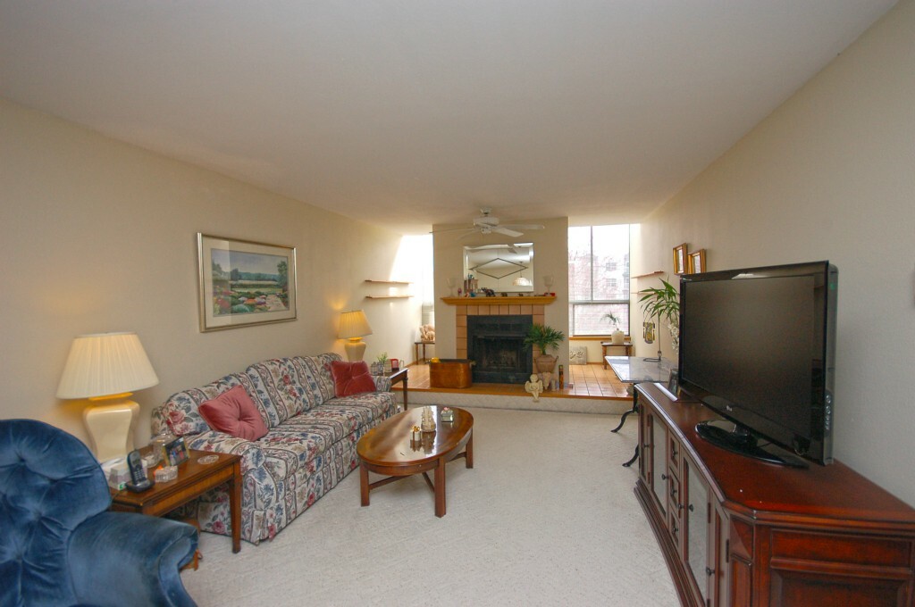 Property Photo:  13717 Linden Ave N 301  WA 98133 