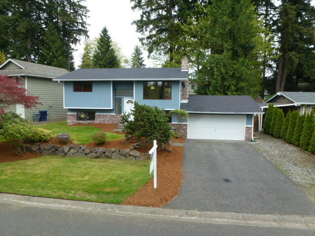 Property Photo:  17325 20th Dr SE  WA 98012 