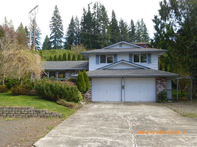 Property Photo: 1316 Park Hill Dr WA 98223