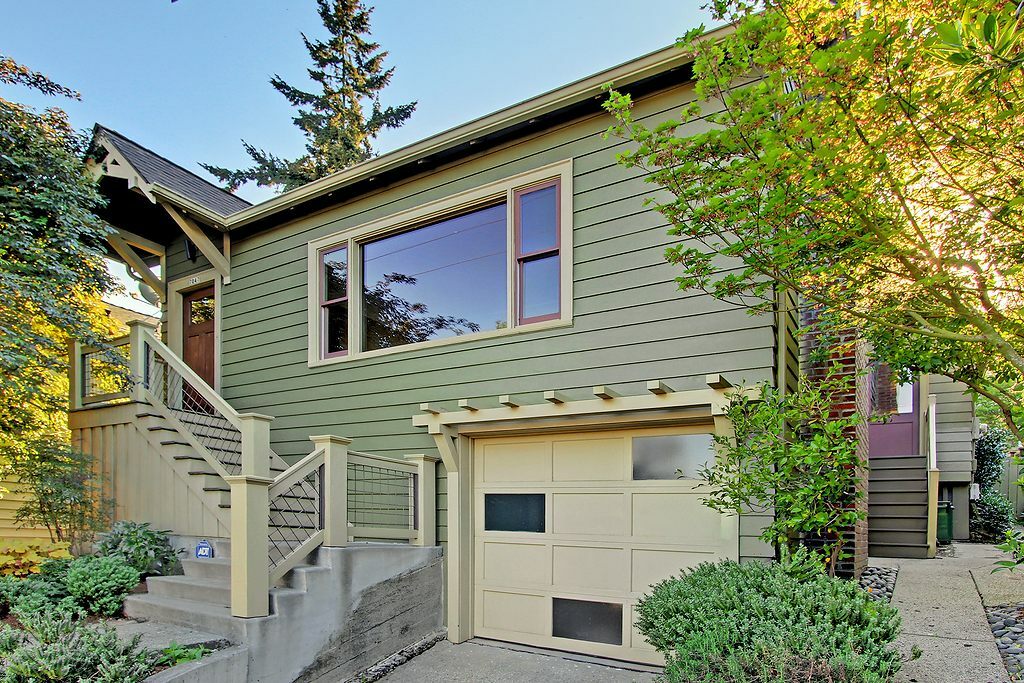 Property Photo:  7047 20th Ave NE  WA 98115 