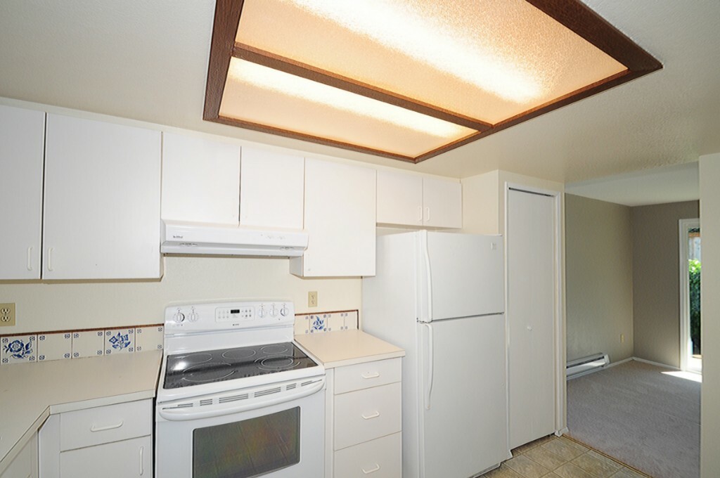 Property Photo:  14441 124th Ave NE A9  WA 98034 