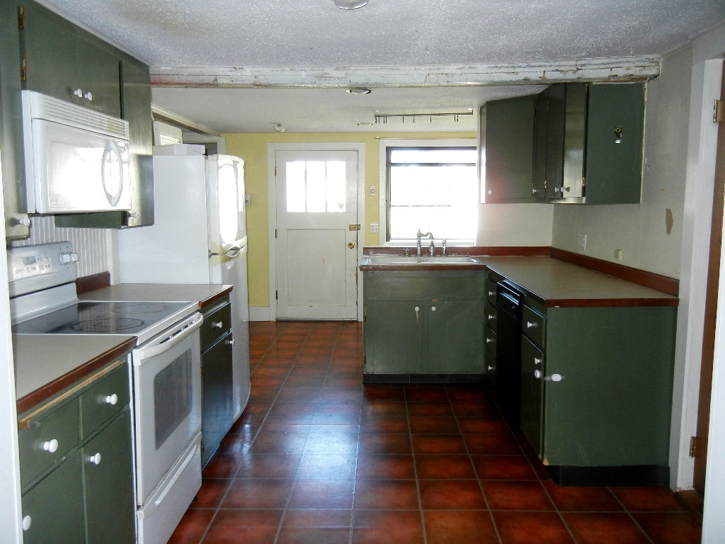 Property Photo: 3411 92nd St E WA 98446