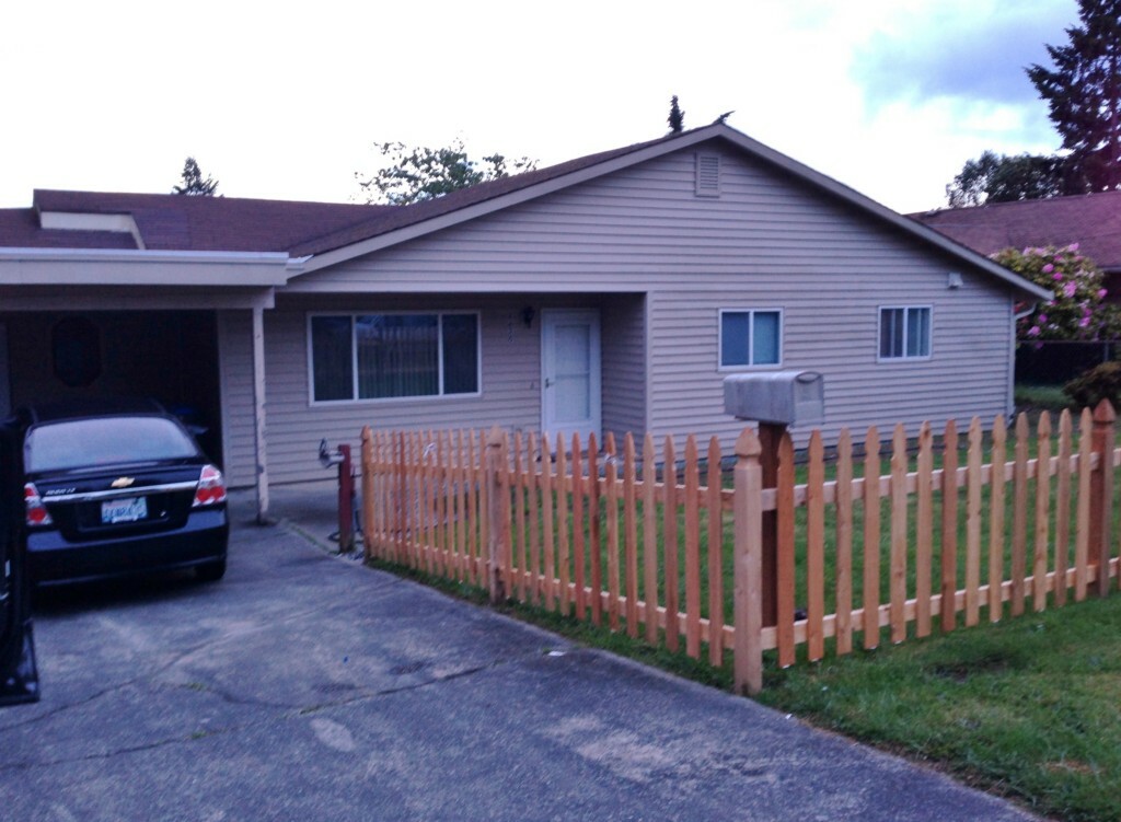 Property Photo:  2230 Eastview Ave NE  WA 98310 